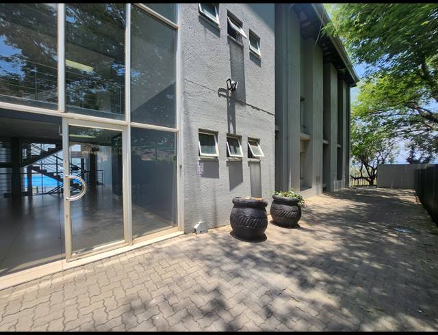 247M² OFFICE TO LET IN ALLANDALE